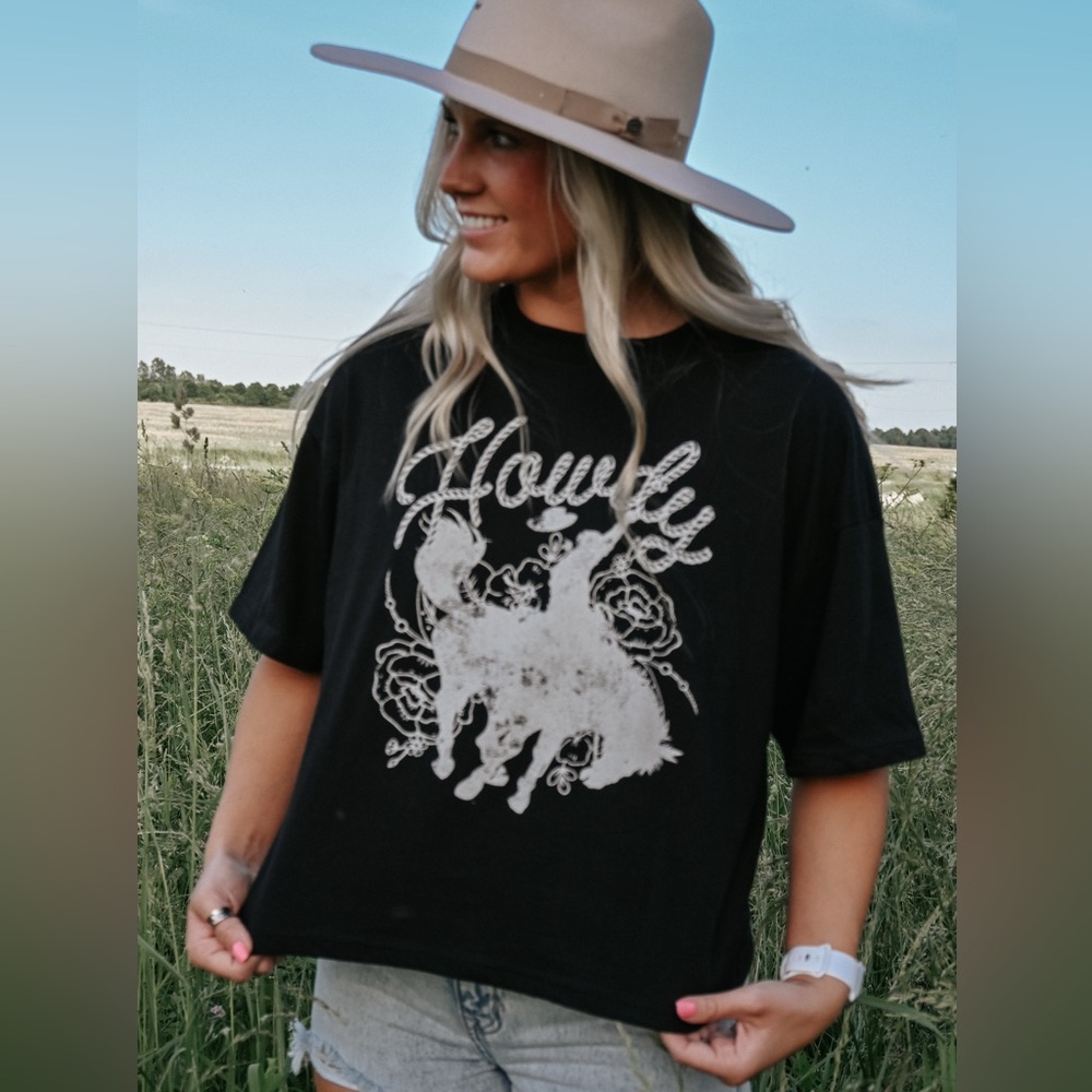 Howdy cropped graphic tee